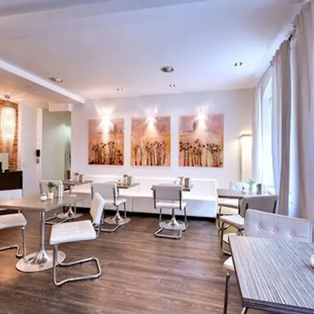 Arthotel 3*