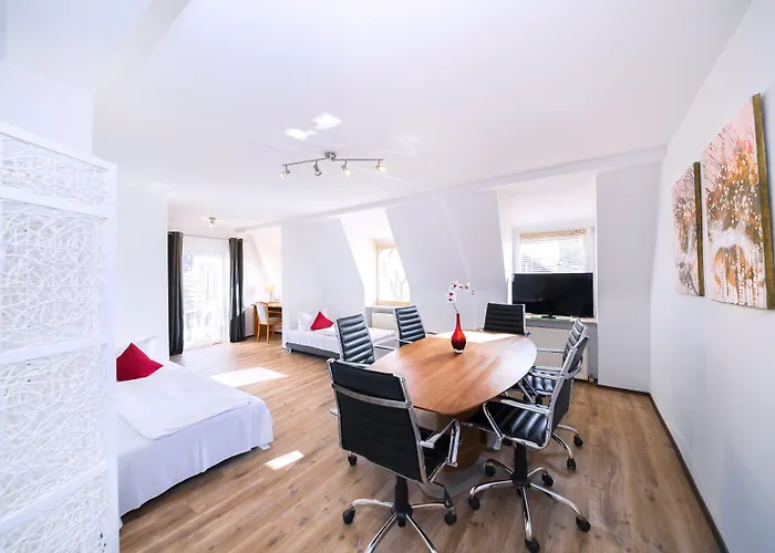 Arthotel Hotel 3*