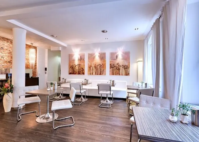 Arthotel 3*