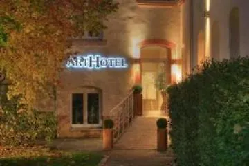Arthotel 3*
