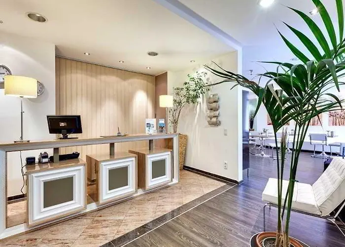 Arthotel Hotel 3*